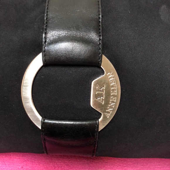 Anne Klein Hobo Purse - Picture 3 of 7